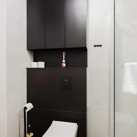 Apartment Fiqus Marcelin Deluxe Poznan